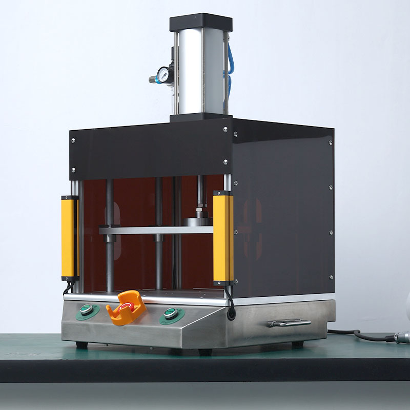 CayambeAir tightness test fixture